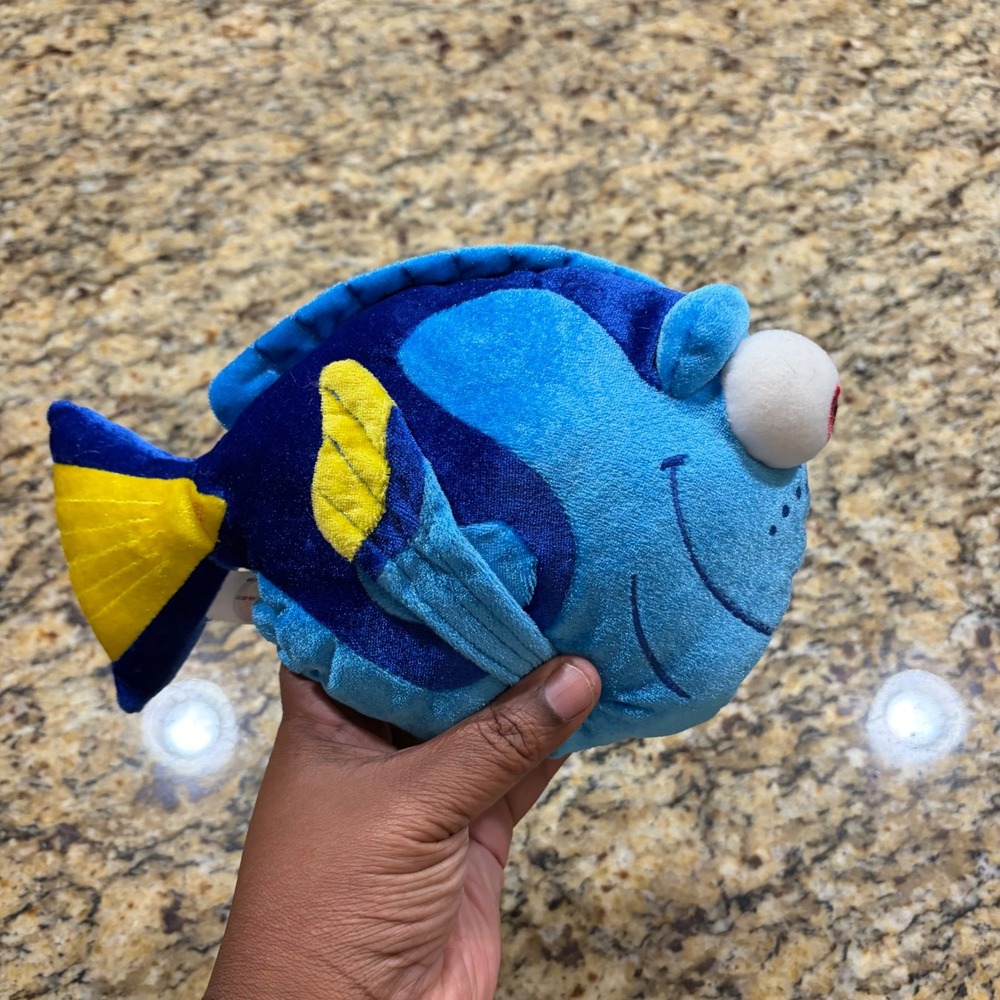 Disney Parks Finding Nemo Dory Plush Blue Tang Fish Disneyland WDW 10 Inch